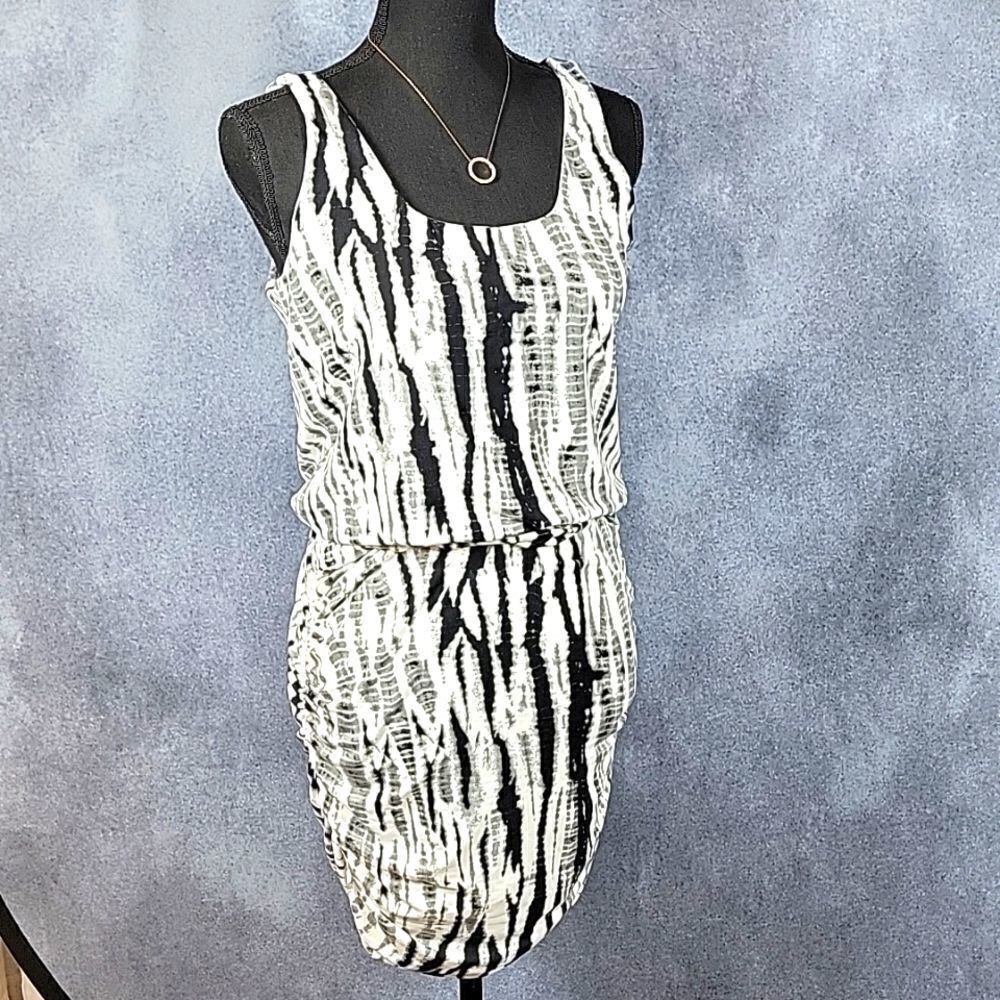 TART Collection Quin Tie-Dye Ruched Sleeveless Mini Dress - Picture 13 of 16